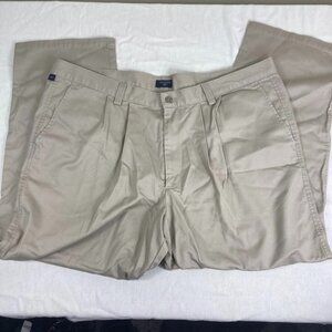 Dockers Men’s Khaki Pants Tan Cotton Flat Front Chinos Size 44x30